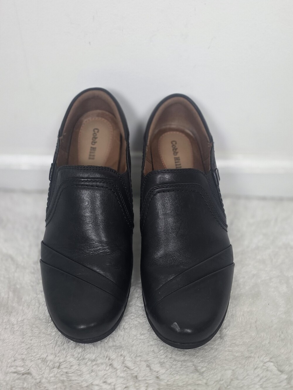 Cobb Hill by New Balance Black Leather Slip-On Loafers